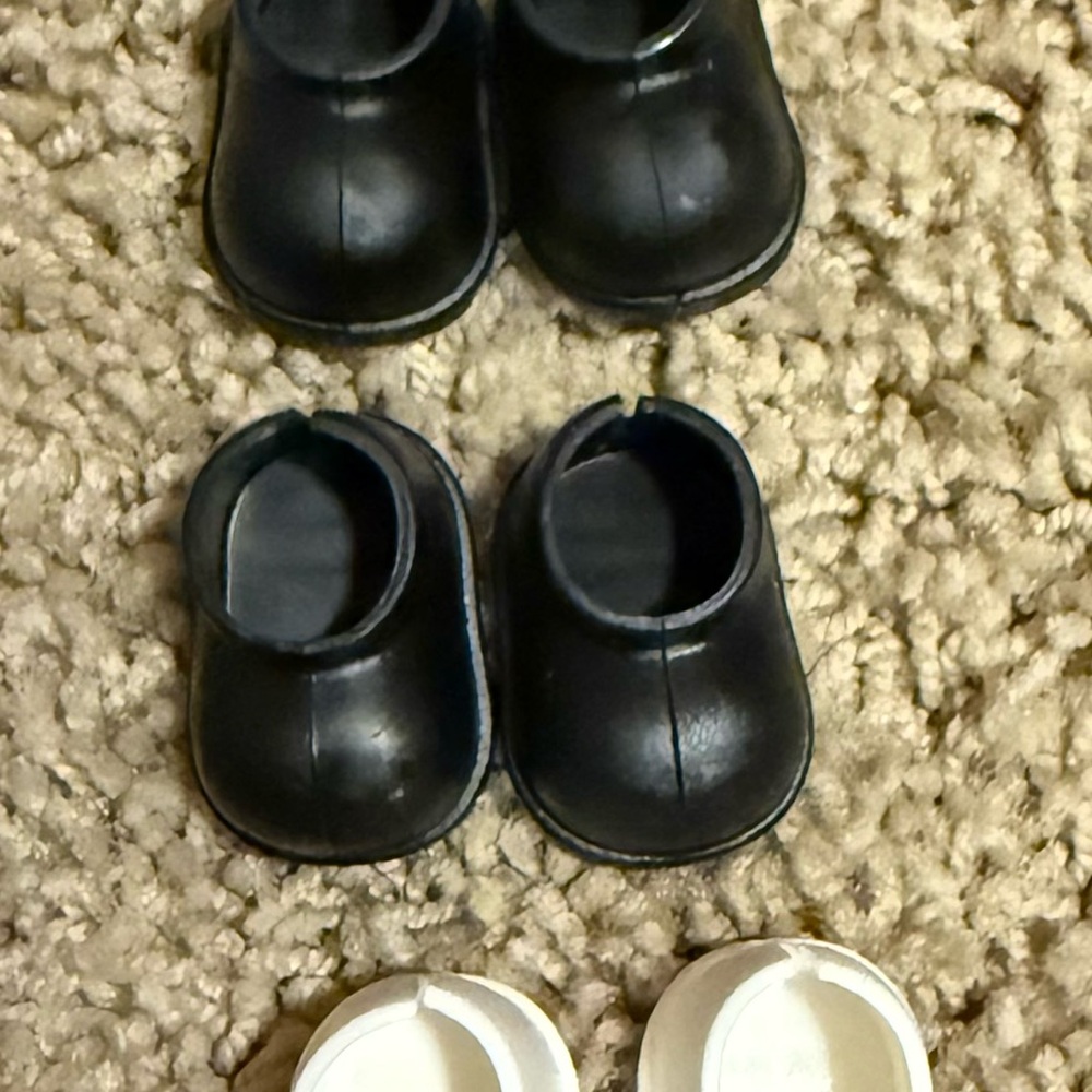 Labubu Shoes - Picture 2 of 2